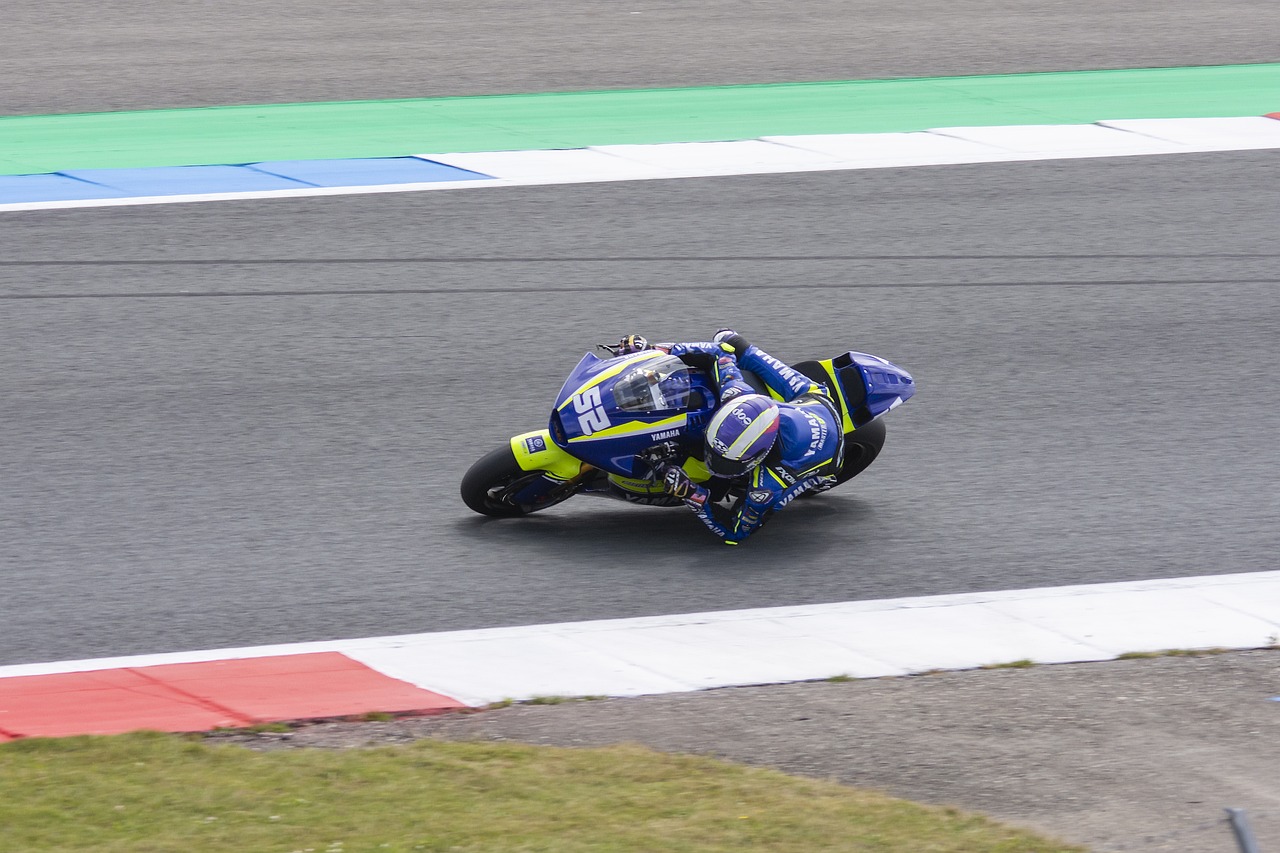 不够严密是 不够严密是